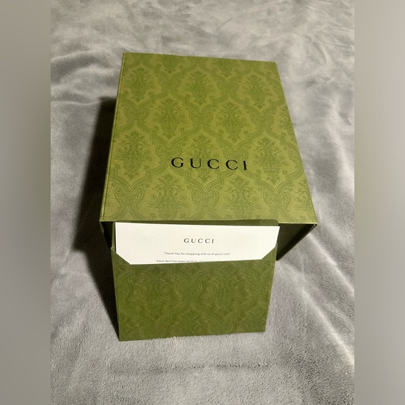NWT Gucci GG Marmont Mini Shoulder Bag in Box - Picture 10 of 11